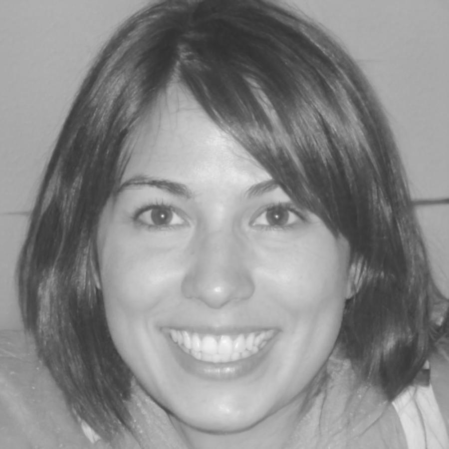 Financial education specialist and working capital analyst